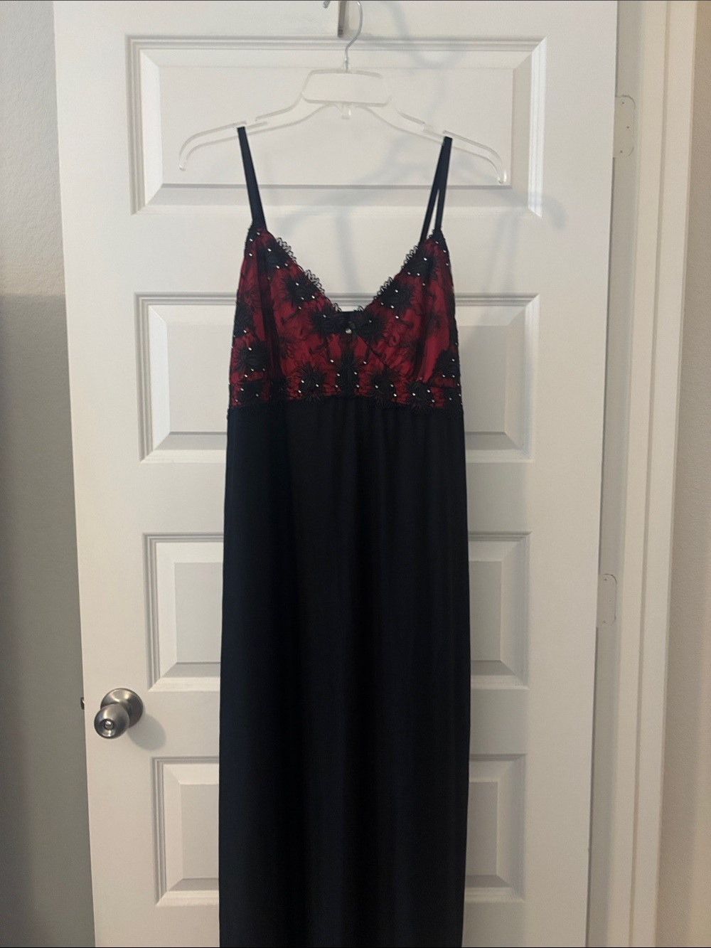 Soma Black Slip Long Nightgown w/Red Lace Bodice SZ L Bejeweled Dark Romance NWT